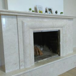 Каминный портал из мрамора Crema Nuova (Турция)