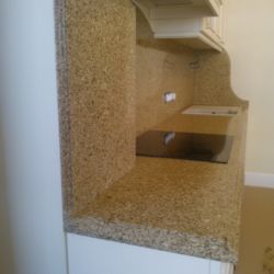 Столешница с пристенной панелью из искусственного камня (Кварцита) Caesarstone 6350