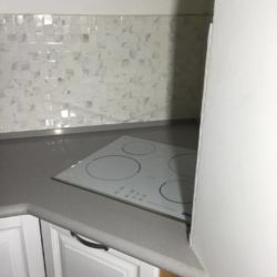 Столешница из украинского кварцита Atem Grey 0003