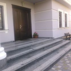 ВХОДНАЯ ГРУППА ИЗ КАМНЯ
