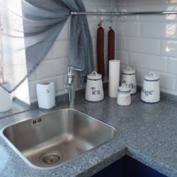 Столешница из искусственного камня (кварцита) Blue Bahia (Technistone Чехия) Столешницы и барные стойки из камня