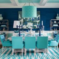 Сочетание модных цветов Lapis Blue и Island Paradise в интерьере стильной кухни 2017