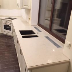 Столешница на кухню и подоконник из кварцита Caesarstone 5220