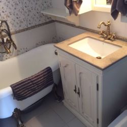 Столешница из кварцевого камня Caesarstone 4230